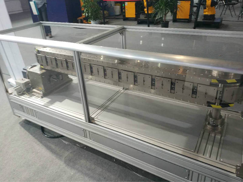 用于機器設備防護罩